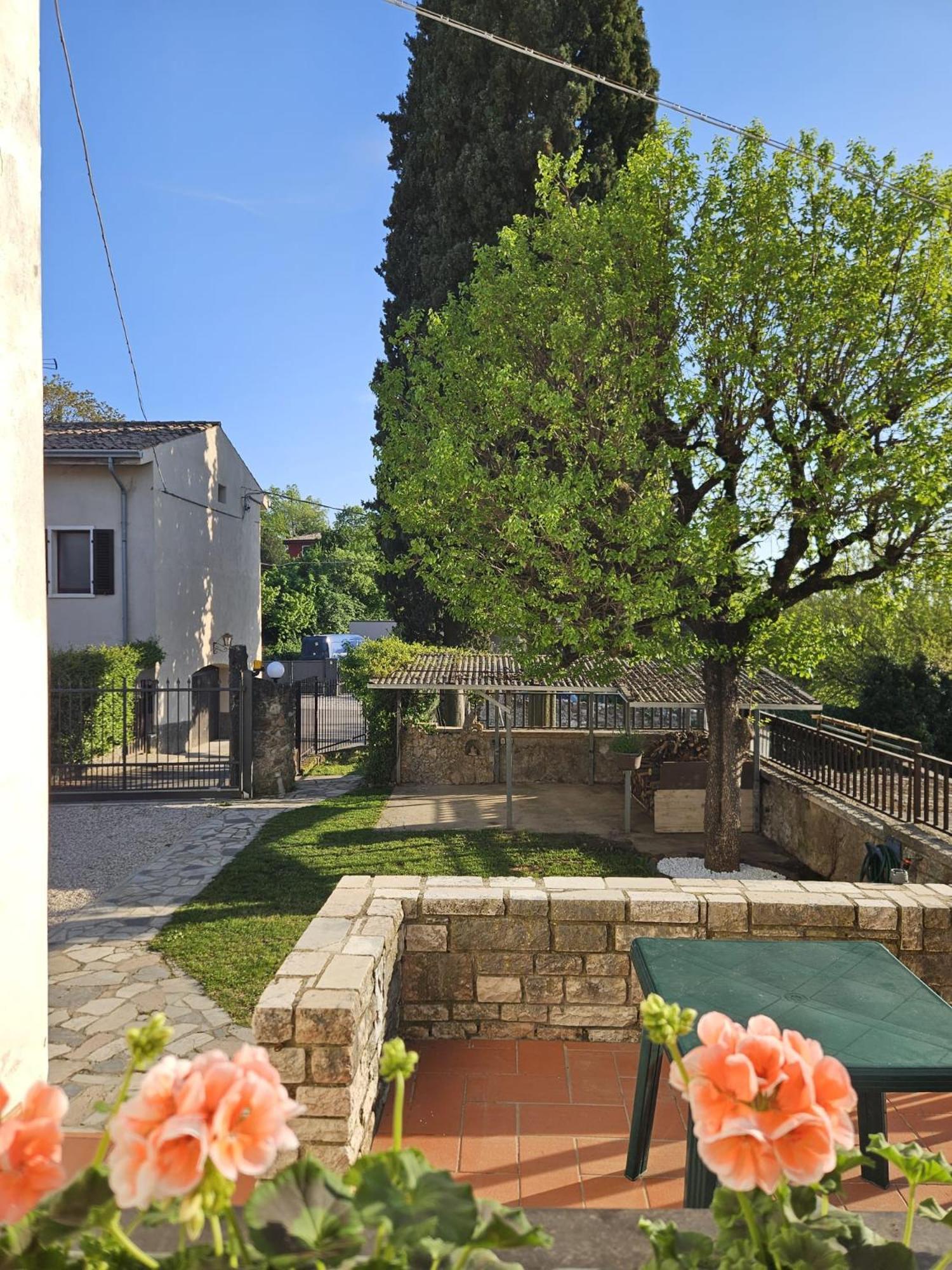 Casa Dell'Alpino Villa Каприно Веронезе Екстериор снимка